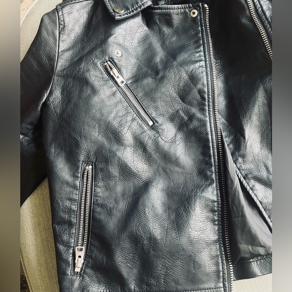 Leather jacket with zip pockets - Picture 4 of 4